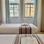 Alameda Apartment